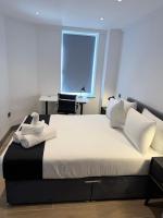 Modern 2BR 2BA North Finchley - Near Bus & Parking - B&B Finchley