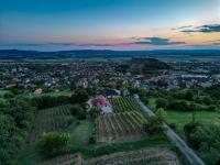 Tér Pince - B&B Sümeg