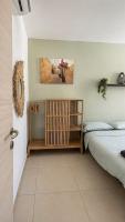 Calypso 1 Spacious Apartment with Mercury Tower View in Central Paceville Close to Nightlife - Bed and Breakfast San Ġiljan