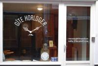 10 heures 10, l'appartement de l'horloger - B&B Saint-Flour