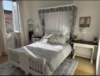 Riverside 4 bed house full of character and charm - Chambres d'hôtes Quillan
