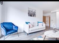 2 bedroom 2 bath 1 ensuite in Roya Asenal beautiful views & parking - Bed and Breakfast Woolwich