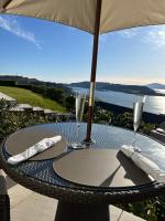 Tigh Beag Pod with Hot Tub - B&B Oban