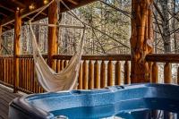 Pool Access, Arcade, Tri-Level, Game Room - Chambres d'hôtes Sevierville
