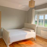 Luxurious 4 Bed at Cahir and Cashel - B&B Whiteland Cross Roads