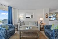 Shark Tooth Cove Oceanfront Pools Sleeps 8 - B&B North Topsail Beach