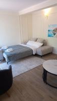 Apartamento de 1 dormitorio con balcón y vistas al mar
