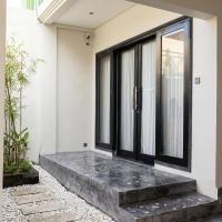 Balinese Villa · Private Pool · 3BR · Berawa - B&B Dalung