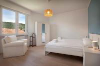 Residenza Ca' Bianca - A due passi dal lago - B&B Garda