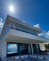 Seaview luxury villa at the heart of Zakynthos - Chambres d'hôtes Tragákion