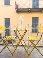 Matèria - Boutique apartment with lake view balcony - B&B Lesa