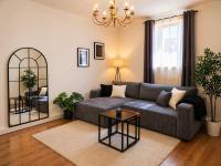 Urban Hideaway - Stylish Downtown Apartment - Ferienwohnung Wels