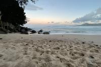 Apto 300m da Praia das Toninhas C/ Ar Condicionado - Ferienwohnung Ubatuba