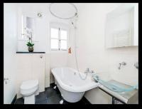 Private Room in shared flat in St John's Wood, close to the Beatles - B&B London