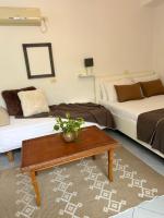 Aphrodite Studio Apartment - B&B Saranda