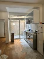 Appart cosy en maison de ville, Patio, Issy L12 - B&B Issy-les-Moulineaux