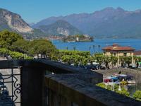 Prestige Lakeview Historic Center Stresa - B&B Stresa