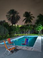 House with Pool in front of the Potengi River - B&B Natal