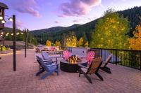 Ski In Out Condo 4574 I Huge Hot Tub I Views I Heated Garage I Discounted Attractions - B&B Winter Park