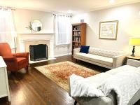 3-bedroom home in Waldo and 15 minutes to Arrowhead stadium - Chambres d'hôtes Kansas City