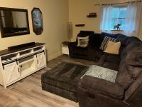 Private Redwood Retreat Creekside Relaxation Theater Room - Chambres d'hôtes Redway