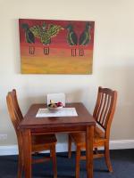Violet Cottage in the City - B&B Hobart