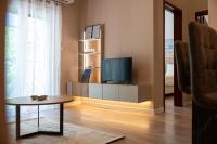 Apartamento de 1 dormitorio con balcón y vistas a la montaña 