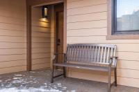 Ski-in, walk to lift & Main Street, hot tubs & pool, kid friendly - Chambres d'hôtes Breckenridge