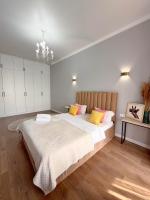 Апартаменты в центре возле метро в ЖК ТЕРАКОТТА - Bed and Breakfast Almaty