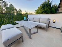 Charming Chalet Near Stratford & Warwick - Ferienwohnung Wootton Wawen