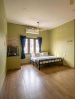 Silent Homestay Meditation Studio with AC - B&B Tiruvannamalai