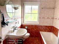 Double Room with Bathtub and Terrace