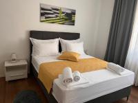 Bond with private parking - B&B Zara
