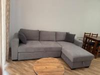 Tirana3,Beautifull apartment near Mother Teresa Int Airport - Chambres d'hôtes Laknas