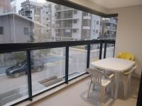 Apartamento na Praia de Palmas com 3 quartos - B&B Governador Celso Ramos