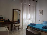 Camera doppia con bagno privato - B&B Quartu Sant'Elena