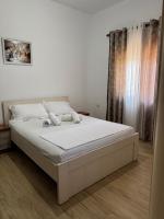 Lake View Rooms PASQYRA Ksamil - B&B Polisi i Vogël