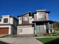 BRAND NEW LUXURY 4 Beds 4 baths Home Langley Perfect for Families and Groups - B&B Langley