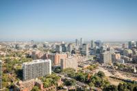 StayToronto - Urban Comfort Twin Queen Suite - Prime Location - Ferienwohnung Toronto