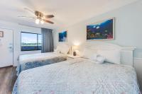 Direct 1BR Oceanfront Views at Palms Nice Pools! - Chambres d'hôtes Myrtle Beach