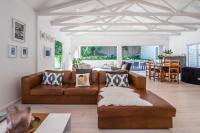 Melkhout Beach Bungalow in the heart of Kommetjie - Chambres d'hôtes Kommetjie
