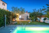 Stonehouse Ewa&Pool - Ferienwohnung Medulin