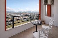 Bora Garden City Apartment - B&B Tirana