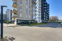 Bright Apartment in Poznań with Parking, Balcony and Desk by Noclegi Renters - B&B Poznań