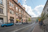 Discover Krakow Apartments - 3 Rakowicka St - Classic Apartments near Main Station - Netflix - Chambres d'hôtes Cracovie