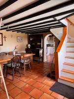 Sweet Lamb Farmhouse - B&B New Ross