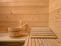 LK Folk Chalet dom z jacuzzi, sauną i dużym ogrodem w Pieninach - Chambres d'hôtes Łapsze Niżne