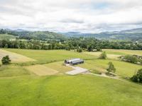 Upper Lochlane, Modern Barn and Winter Garden - B&B Crieff