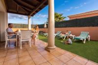 Villa Serenity Private Pool Corralejo By Holidays Home - B&B Corralejo