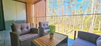 HolidayHomePL Sea & Forest C327 z sypialnią, basen, spa, gym GRATIS - Chambres d'hôtes Międzyzdroje
